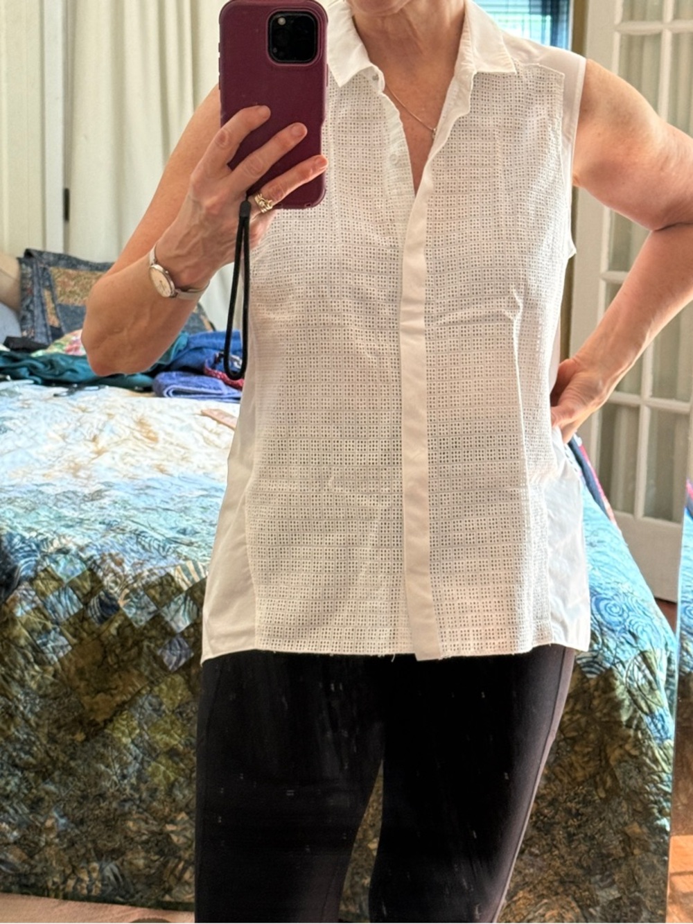Elie Tahari White Sleeveless Eyelet Button-Front Top